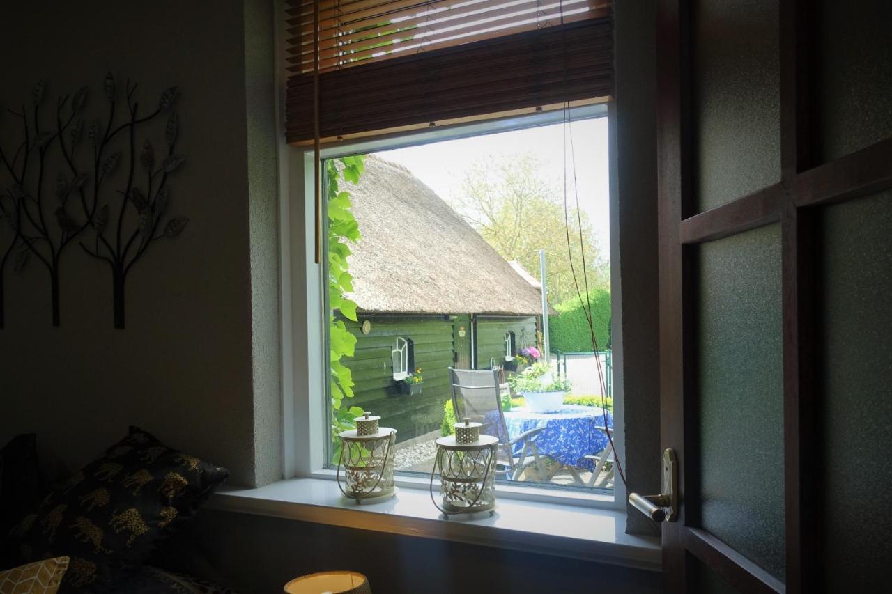 Bed and Breakfast De Aardigeyt Гитхорн Экстерьер фото